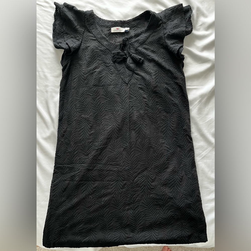 Vineyard Vines | Short Sleeve Flutter Em | XS